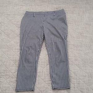 FADED GLORY CROP STRIPED BLUE & WHITE SKINNY PANTS